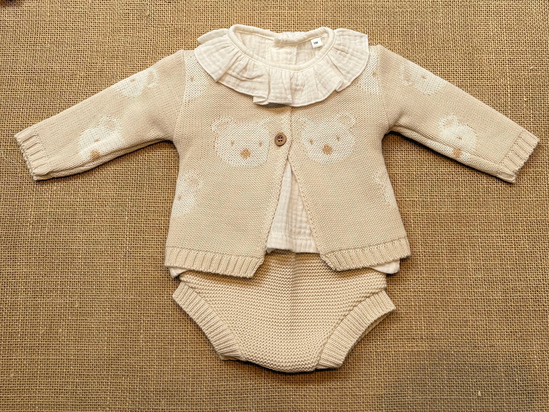 Conjunto con gorrito Bamse