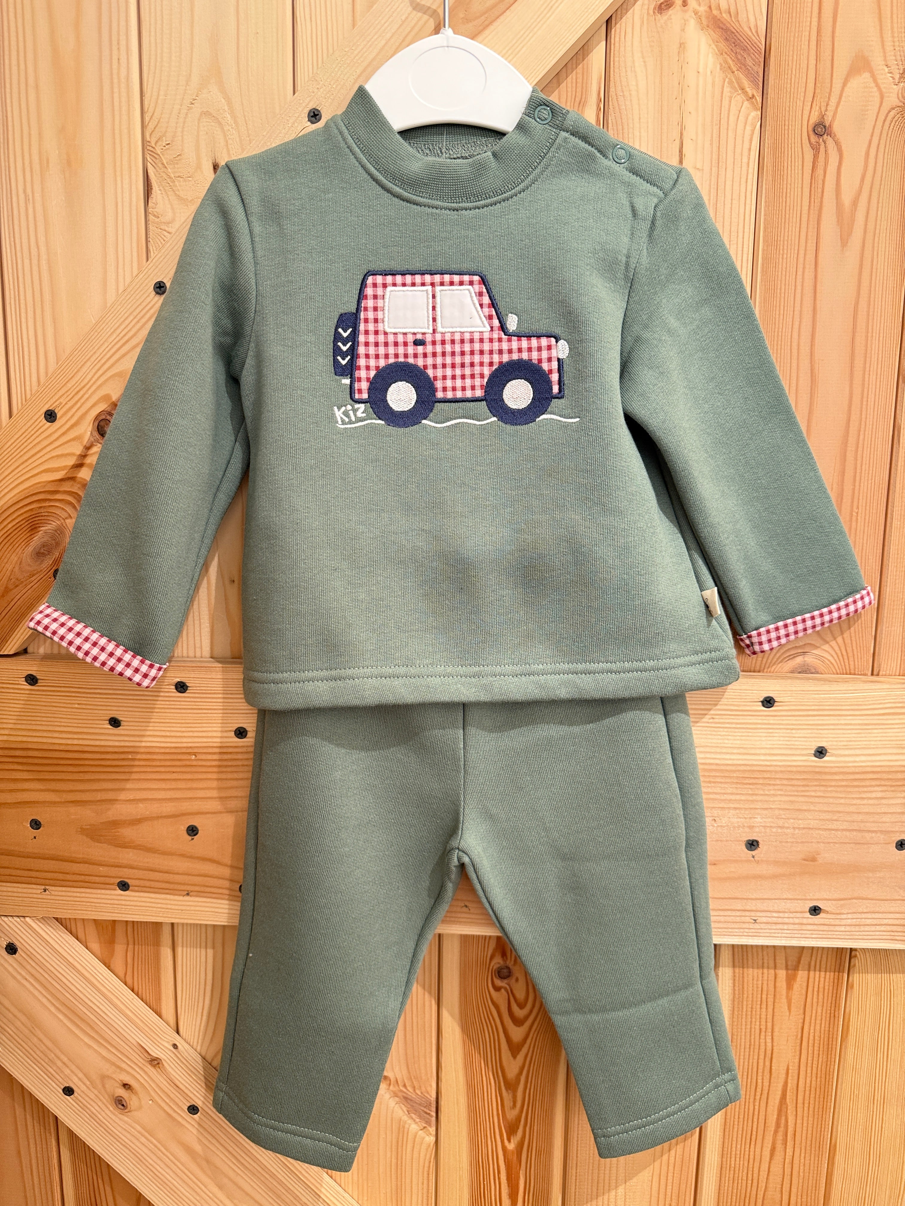 Conjunto pantalón Kiz