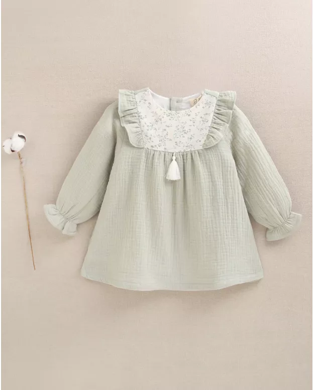 Vestido muselina en verde colección hojitas