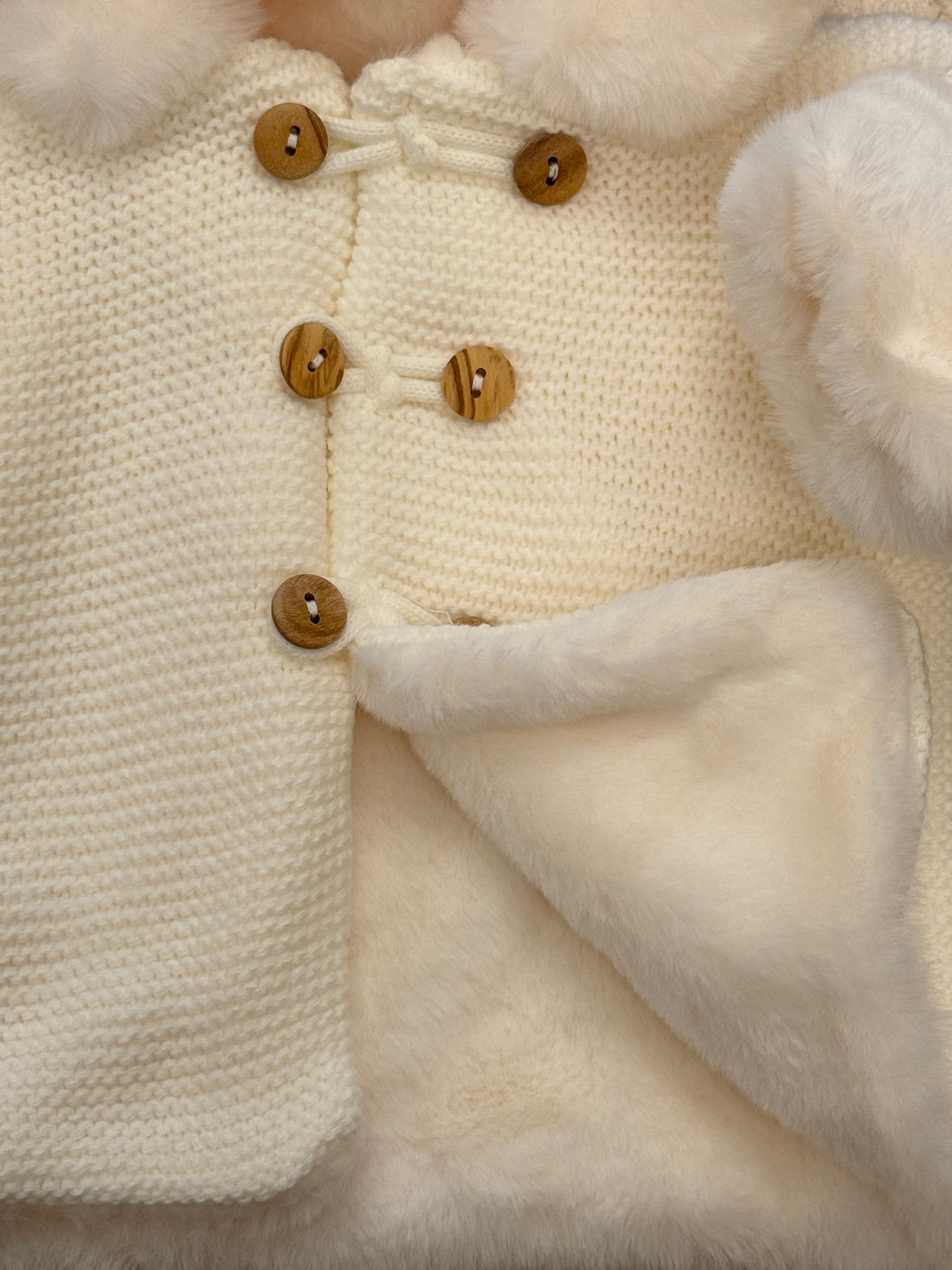 Abrigo de punto forrado Nata