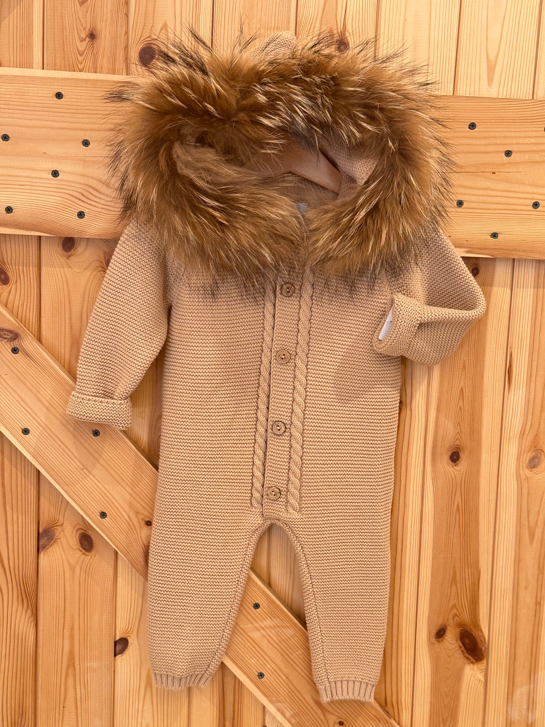 Buzo punto capucha pelo natural