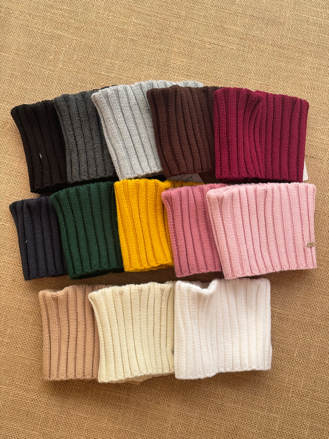 Cuello de punto a juego gorro de pelo natural