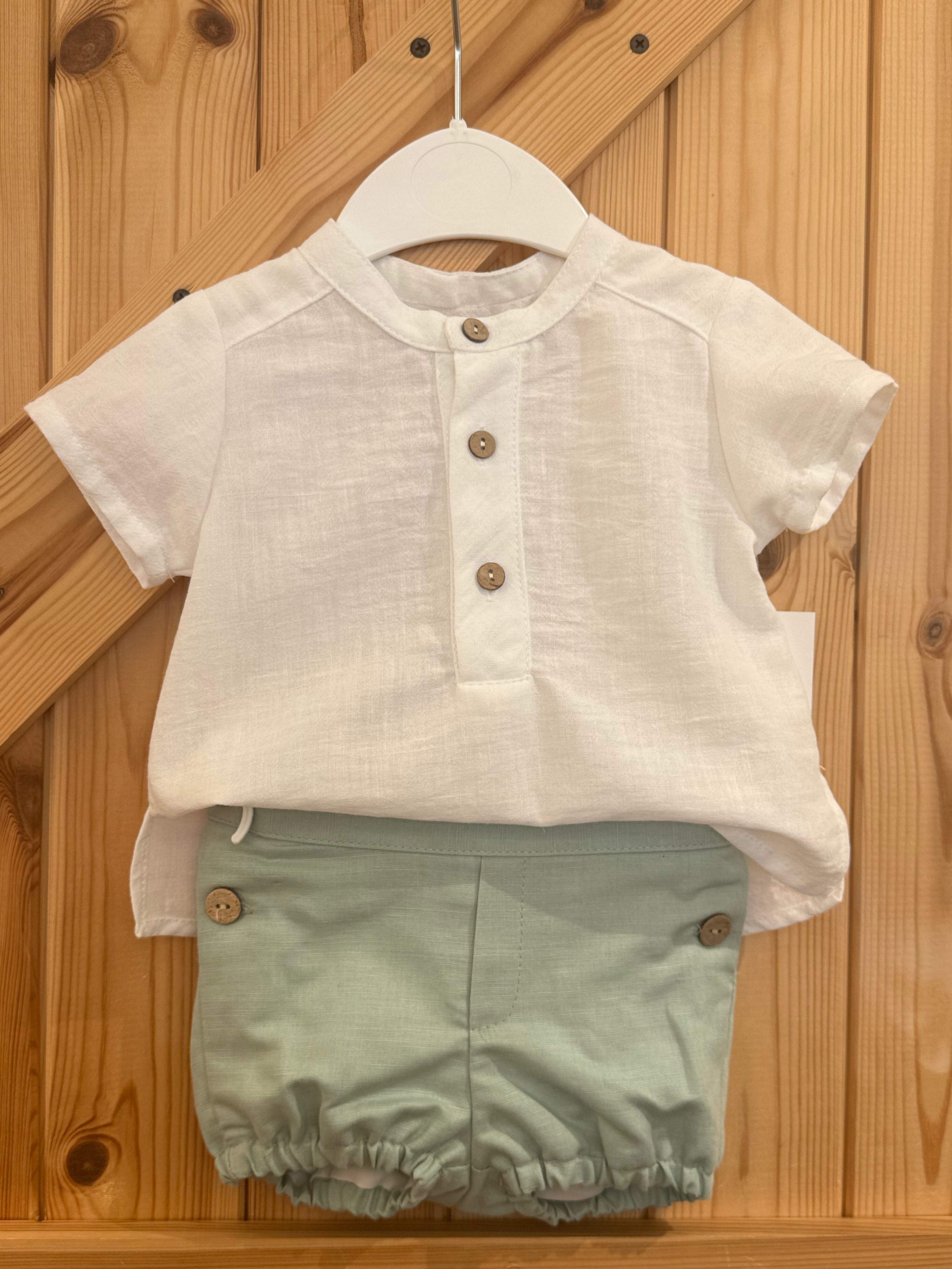 Conjunto camisa y bombacho verde agua