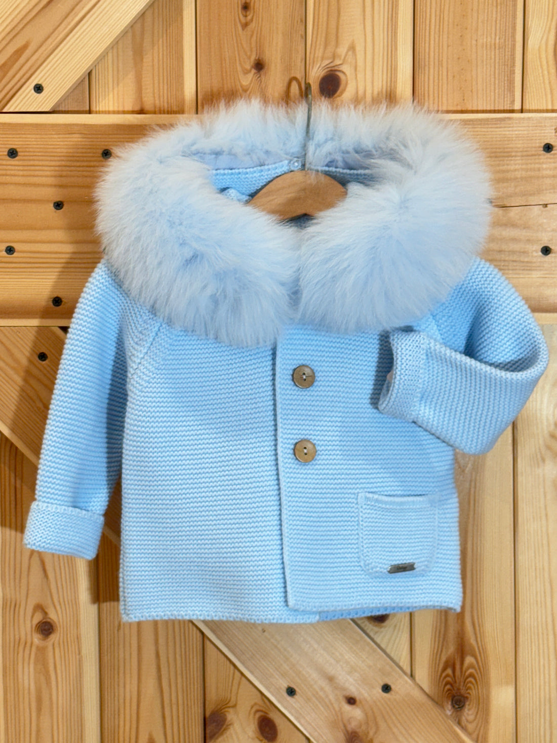 Trenka pelo natural al tono azul celeste