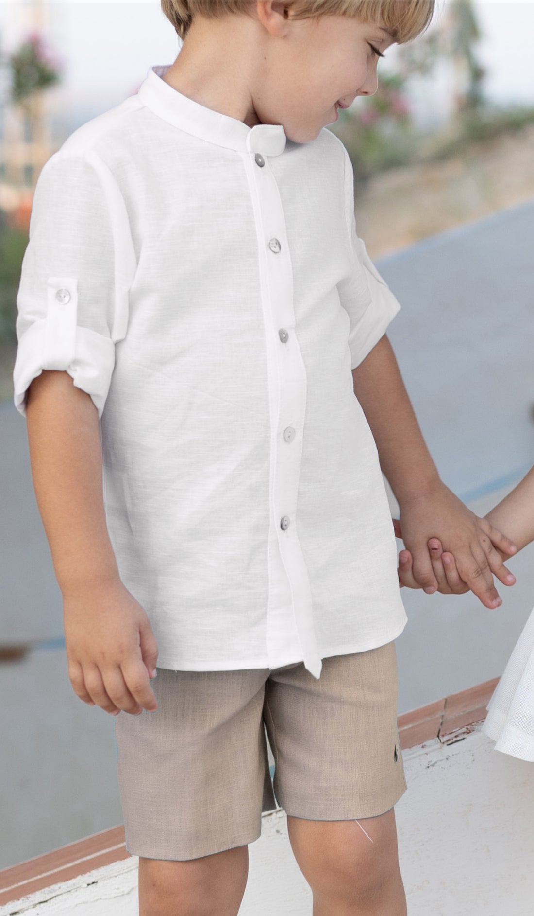 Camisa lino blanco roto turmalina