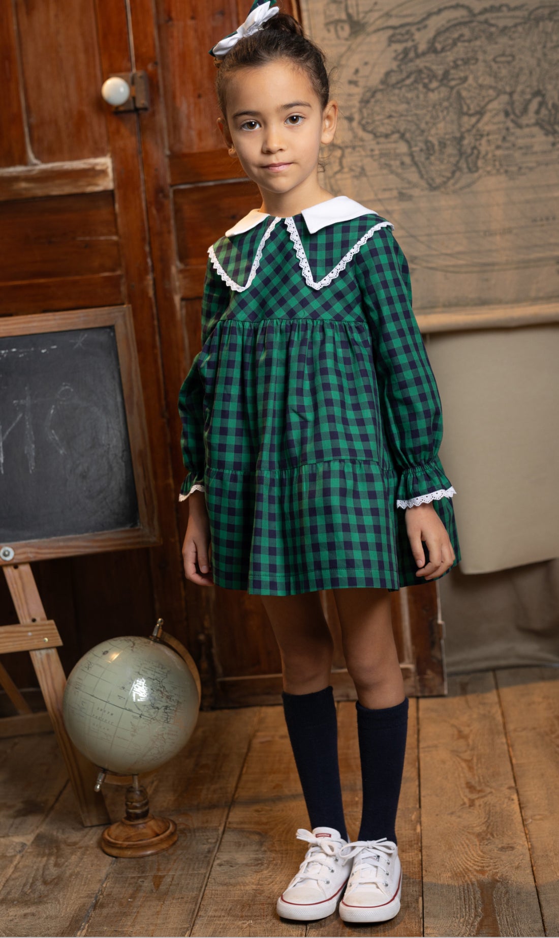 Vestido Escocia cuello Peter pan