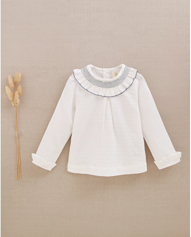 CAMISA DE BEBÉ NIÑO DE BAMBULA CON CUELLO SMOCK AZUL