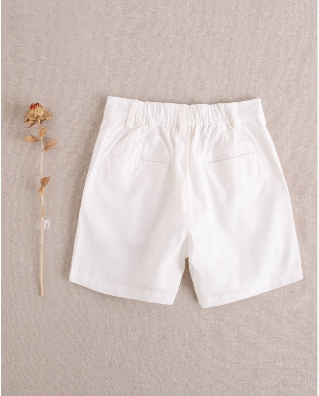 Bermuda blanca